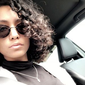 Meet your Posher, Chelsea